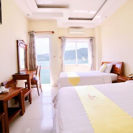 Hoang Yen Canary Hotel Quy Nhon Exteriör bild