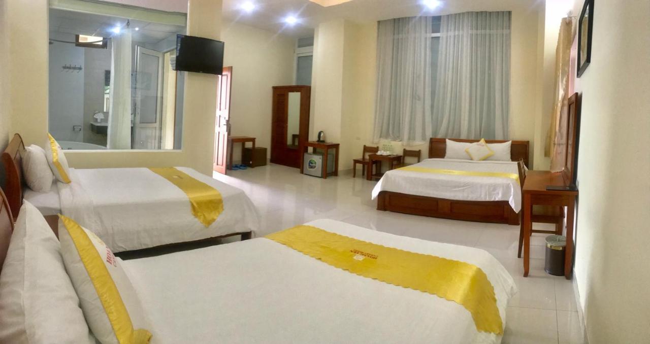 Hoang Yen Canary Hotel Quy Nhon Exteriör bild